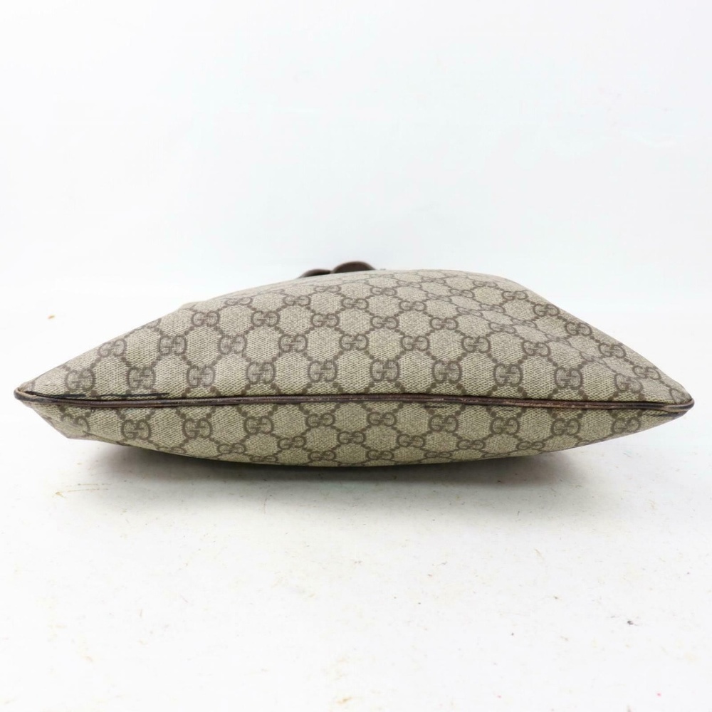 Authentic Gucci - Picture 2 of 5